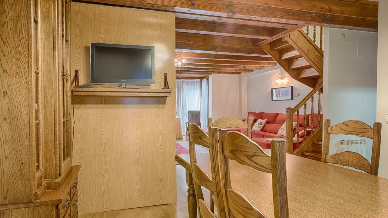 Saplan Real Estate Montlude Lejlighed Les Eksteriør billede