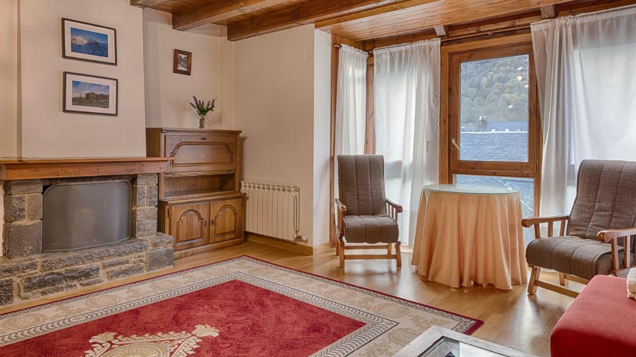 Saplan Real Estate Montlude Lejlighed Les Eksteriør billede